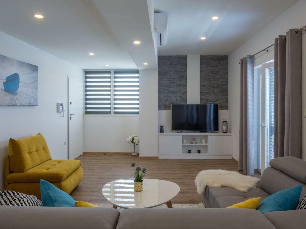 פודסטראנה Apartment Villa Franko Maris מראה חיצוני תמונה