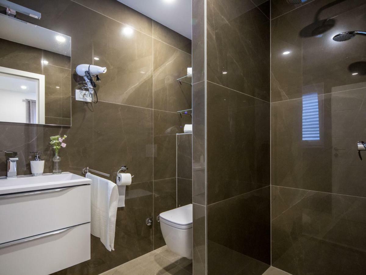 פודסטראנה Apartment Villa Franko Maris מראה חיצוני תמונה
