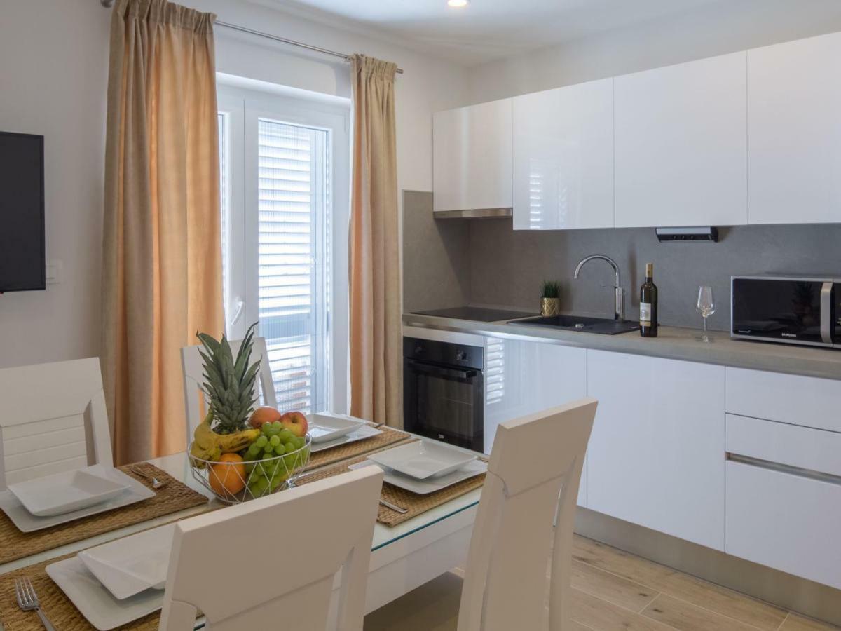 פודסטראנה Apartment Villa Franko Maris מראה חיצוני תמונה