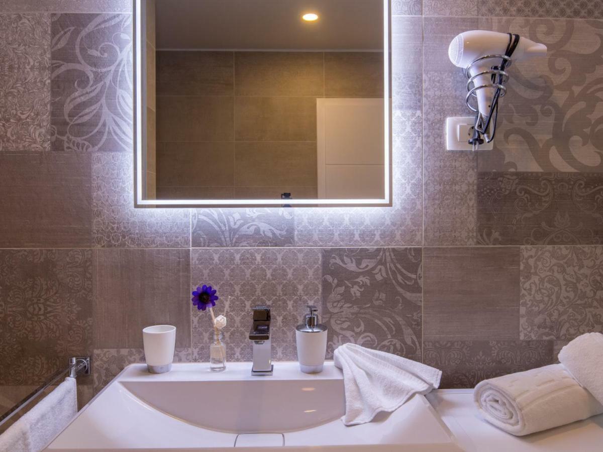 פודסטראנה Apartment Villa Franko Maris מראה חיצוני תמונה